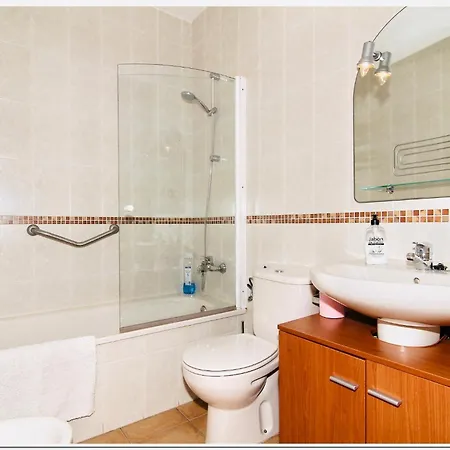 Villa- Sleep6- Private Pool&hot Tub *